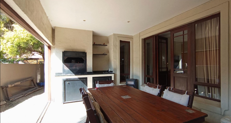 3 Bedroom Property for Sale in Amberfield Valley Gauteng