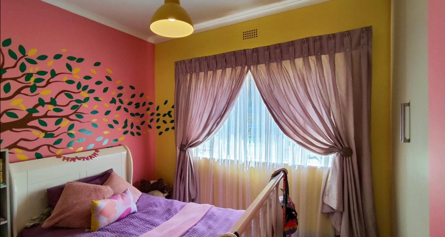 5 Bedroom Property for Sale in Weltevreden Park Gauteng