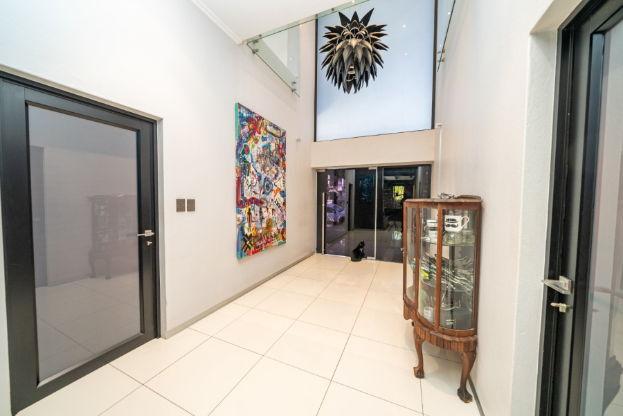 4 Bedroom Property for Sale in Greenstone Hill Gauteng