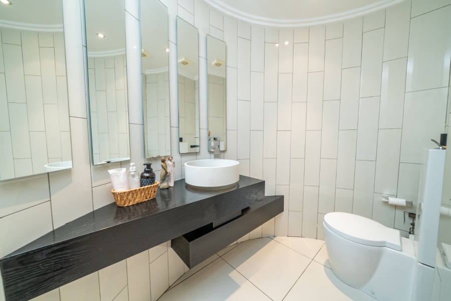 4 Bedroom Property for Sale in Greenstone Hill Gauteng