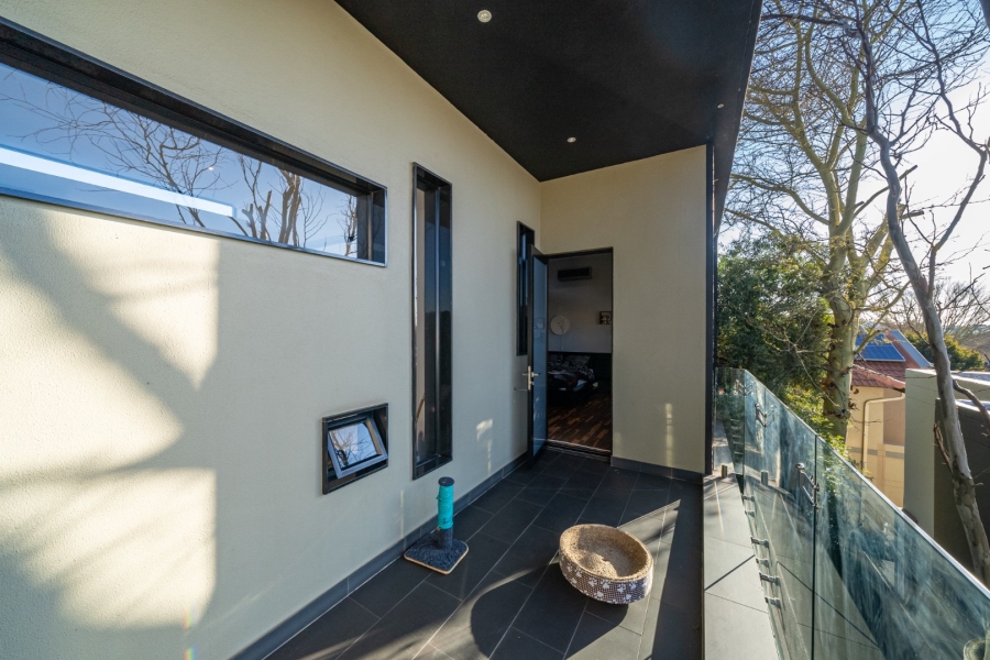 4 Bedroom Property for Sale in Greenstone Hill Gauteng