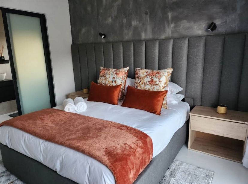To Let 2 Bedroom Property for Rent in Broadacres Gauteng