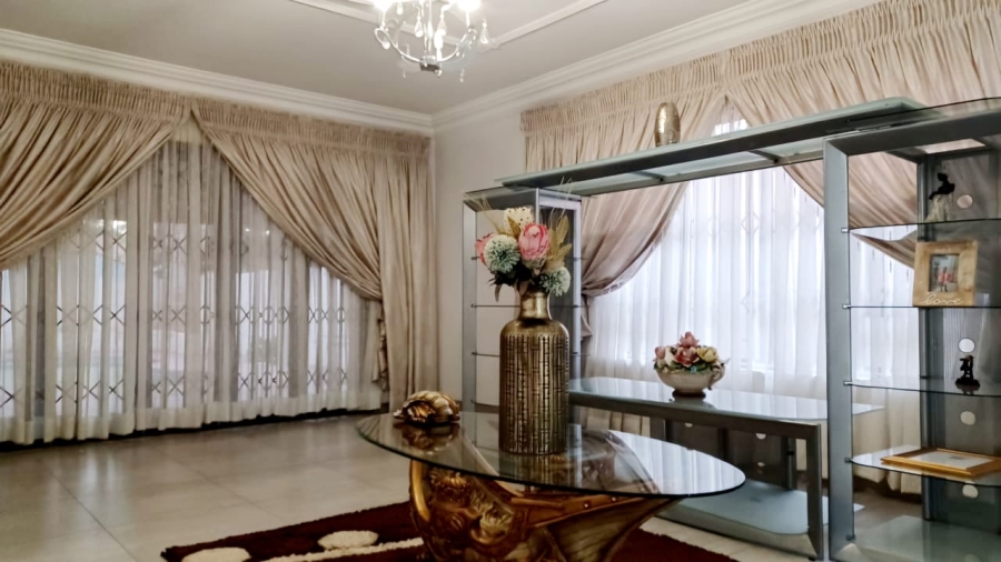 3 Bedroom Property for Sale in Sonland Park Gauteng