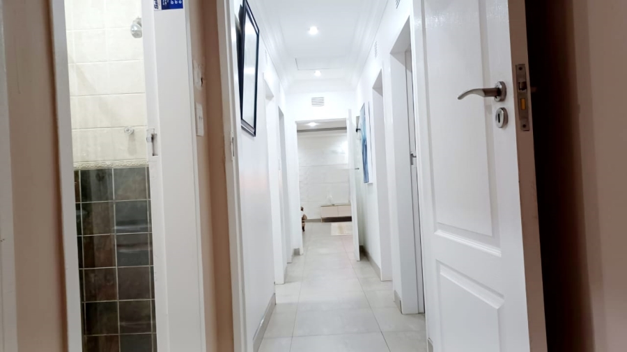 3 Bedroom Property for Sale in Sonland Park Gauteng