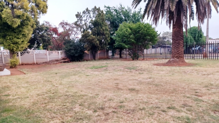 3 Bedroom Property for Sale in Sonland Park Gauteng