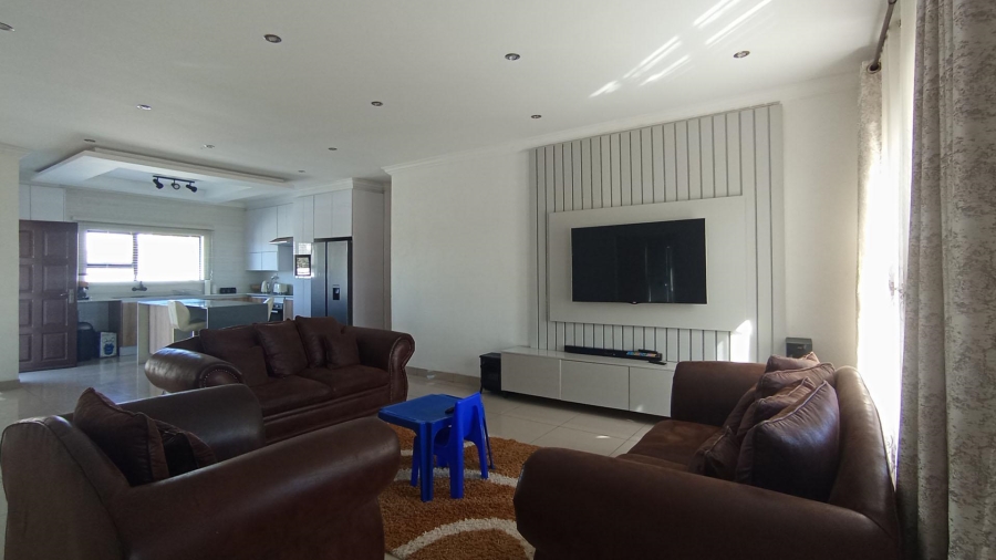 3 Bedroom Property for Sale in The Orchards Gauteng