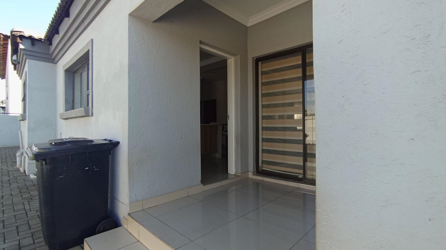 3 Bedroom Property for Sale in The Orchards Gauteng