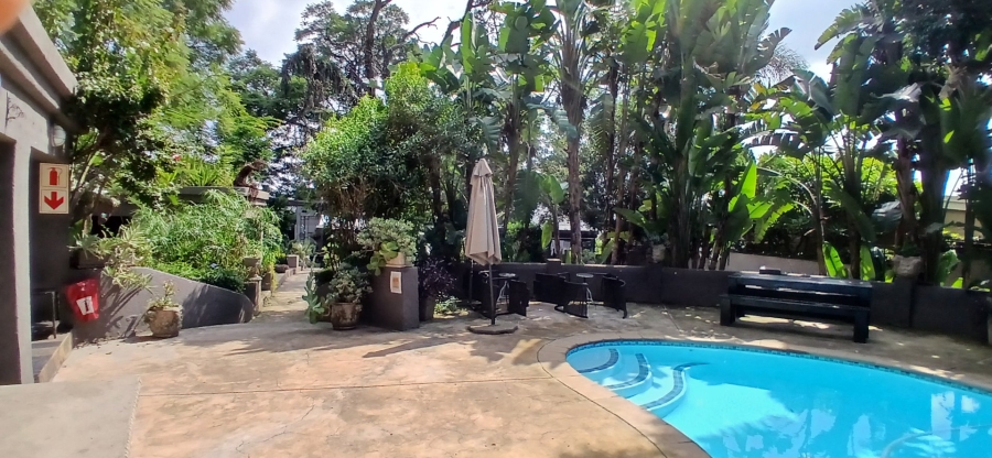 10 Bedroom Property for Sale in Muckleneuk Gauteng