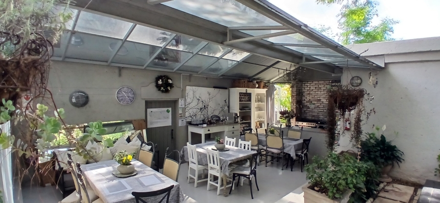 10 Bedroom Property for Sale in Muckleneuk Gauteng