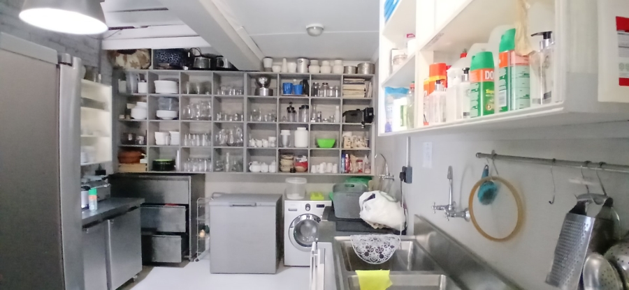 10 Bedroom Property for Sale in Muckleneuk Gauteng