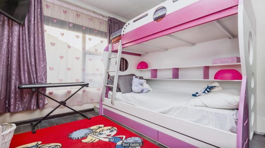 3 Bedroom Property for Sale in Greenstone Hill Gauteng