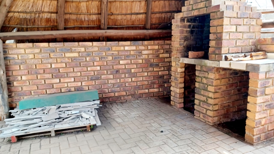 4 Bedroom Property for Sale in Sonland Park Gauteng