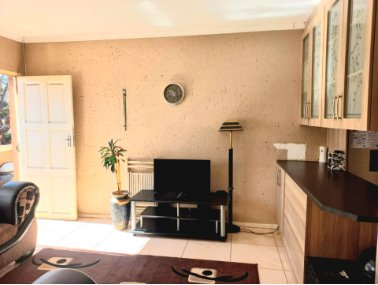 To Let 2 Bedroom Property for Rent in Georginia Gauteng