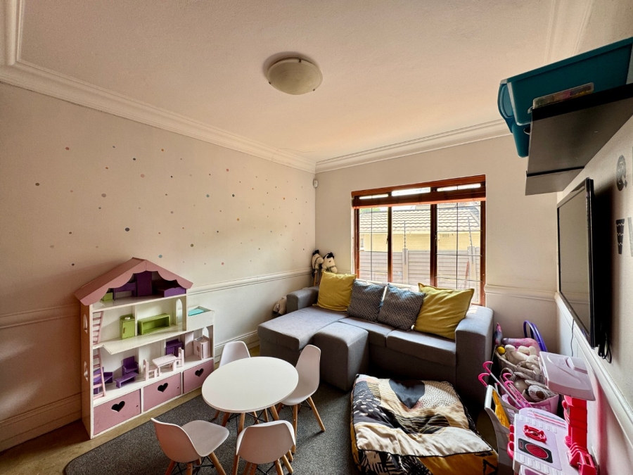 3 Bedroom Property for Sale in Lyttelton Manor Gauteng