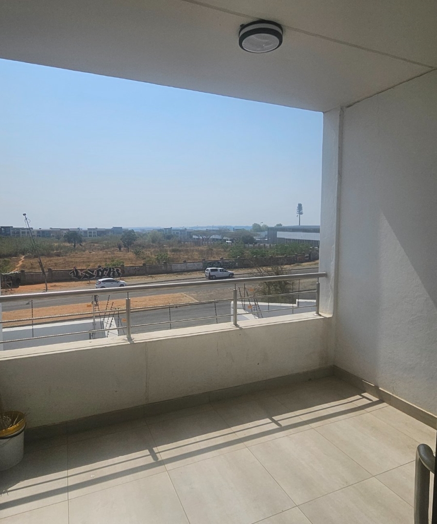 3 Bedroom Property for Sale in Erand Gardens Gauteng