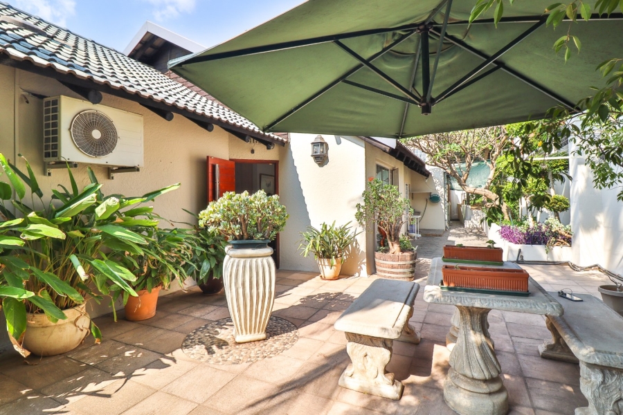 4 Bedroom Property for Sale in Muckleneuk Gauteng