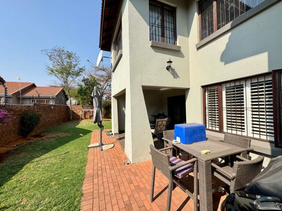 3 Bedroom Property for Sale in Pierre Van Ryneveld Gauteng