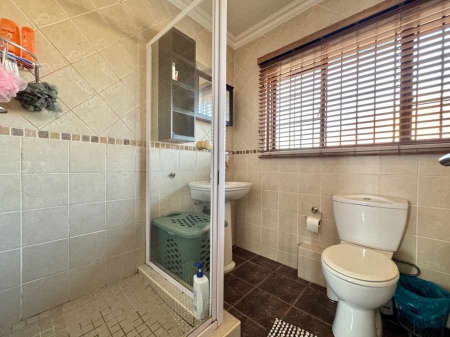 3 Bedroom Property for Sale in Pierre Van Ryneveld Gauteng