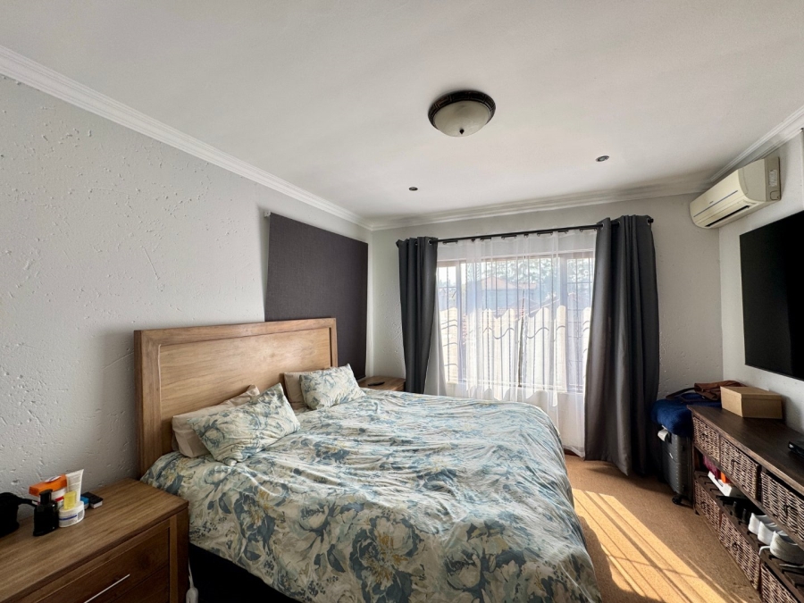 3 Bedroom Property for Sale in Pierre Van Ryneveld Gauteng