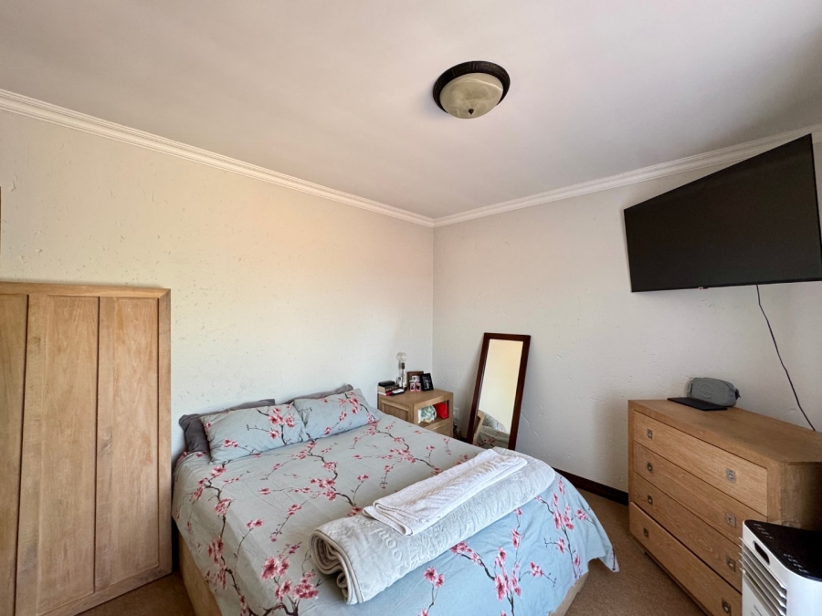 3 Bedroom Property for Sale in Pierre Van Ryneveld Gauteng