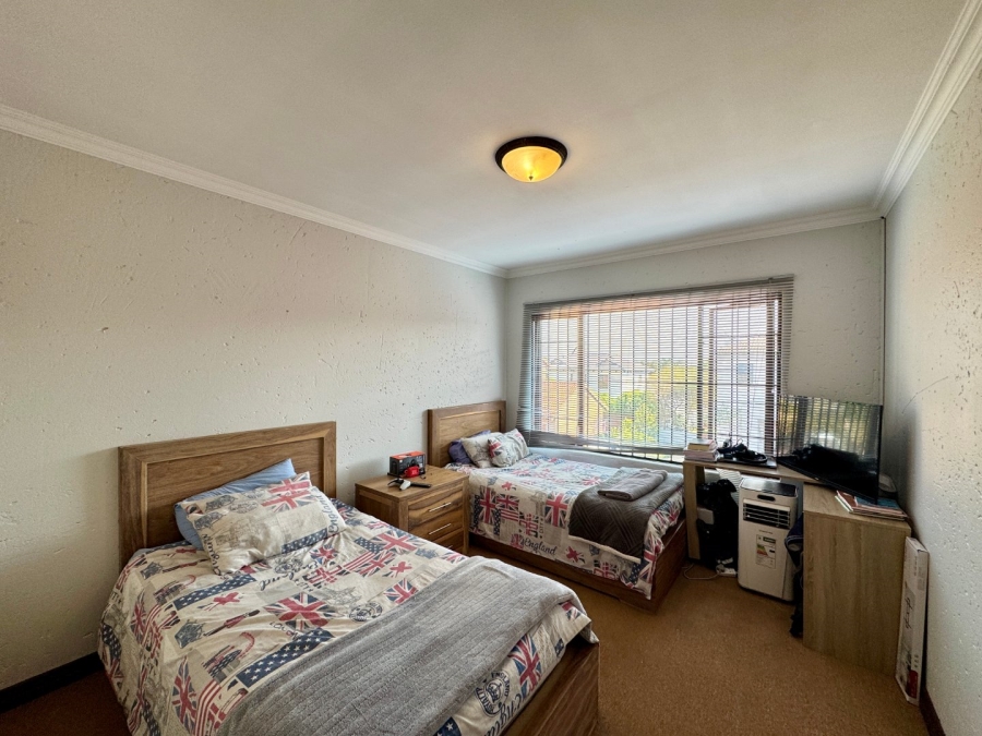 3 Bedroom Property for Sale in Pierre Van Ryneveld Gauteng