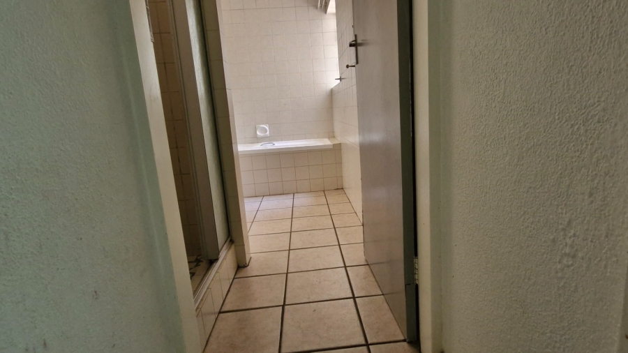 2 Bedroom Property for Sale in Bergbron Gauteng