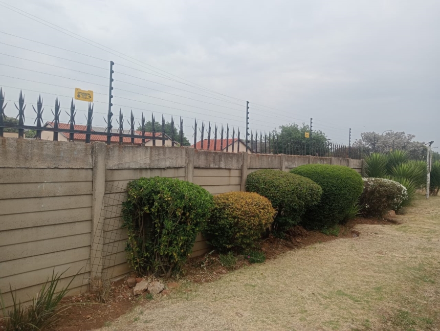 3 Bedroom Property for Sale in Elspark Gauteng