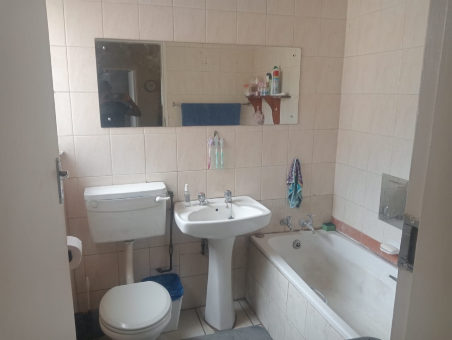 3 Bedroom Property for Sale in Elspark Gauteng