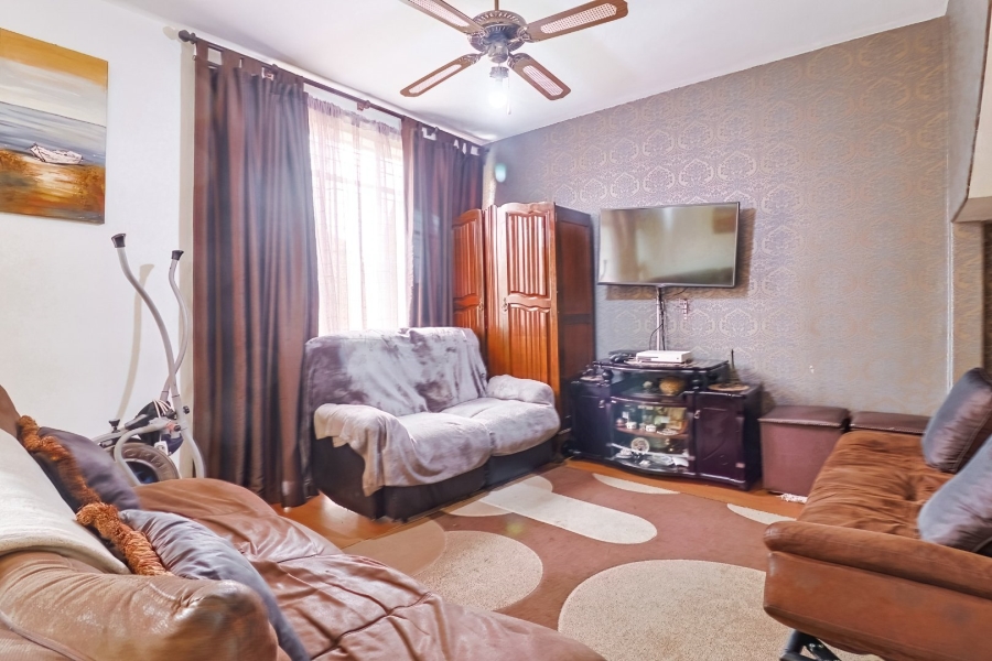3 Bedroom Property for Sale in Ridgeway Gauteng