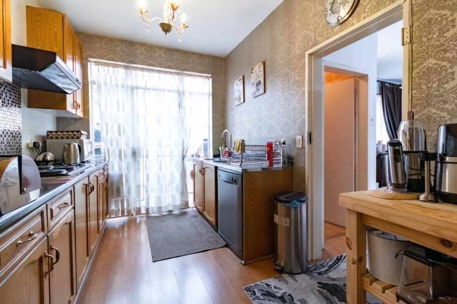3 Bedroom Property for Sale in Ridgeway Gauteng
