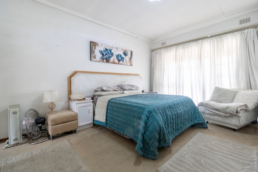 3 Bedroom Property for Sale in Ridgeway Gauteng