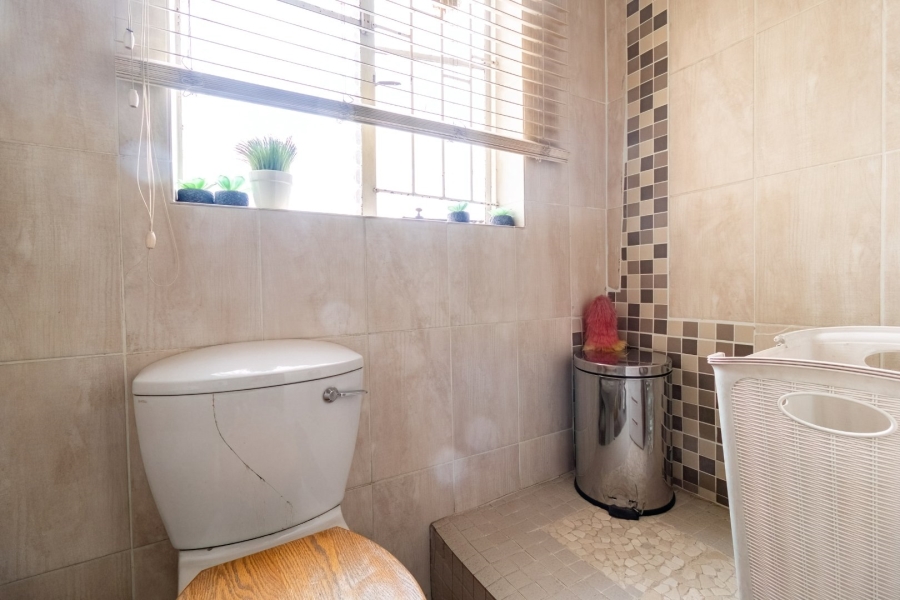 3 Bedroom Property for Sale in Ridgeway Gauteng