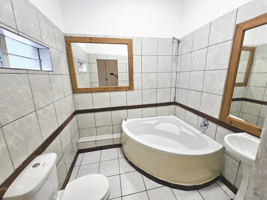 To Let 3 Bedroom Property for Rent in Blue Hills Gauteng