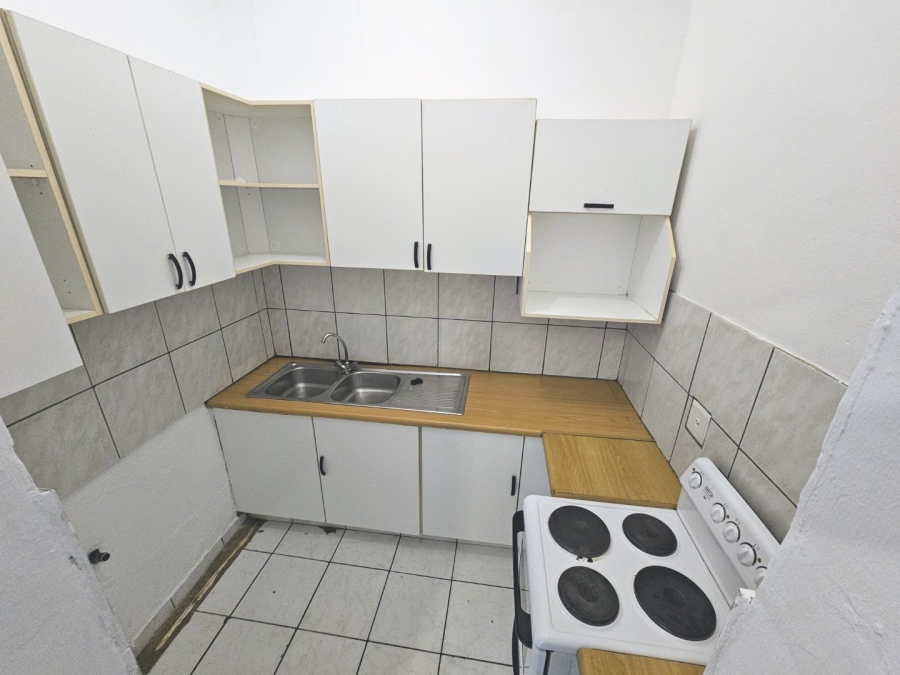 To Let 3 Bedroom Property for Rent in Blue Hills Gauteng