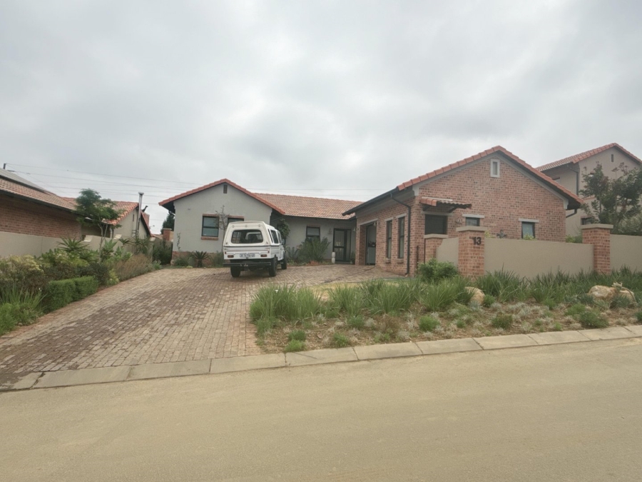 3 Bedroom Property for Sale in Avianto Estates Gauteng