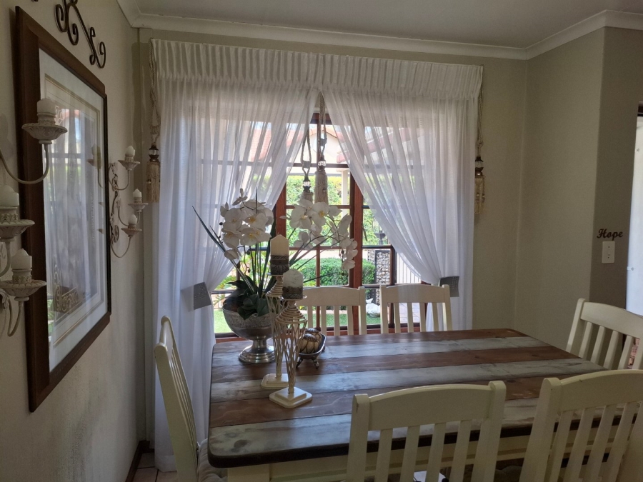 2 Bedroom Property for Sale in Montana Tuine Gauteng