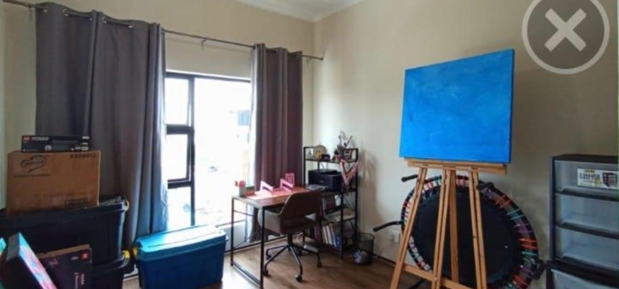  Bedroom Property for Sale in Greenstone Hill Gauteng