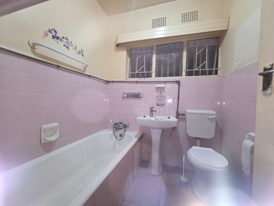 1 Bedroom Property for Sale in Casseldale Gauteng