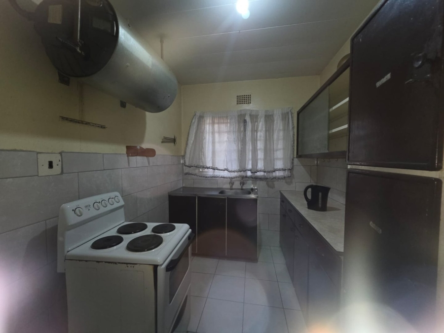 1 Bedroom Property for Sale in Casseldale Gauteng