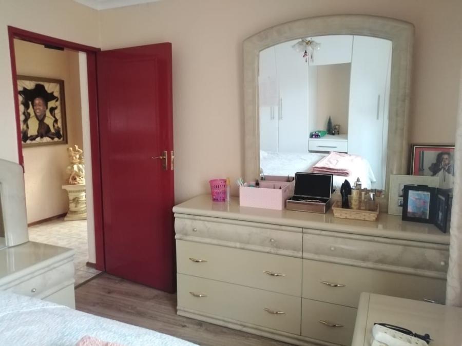 3 Bedroom Property for Sale in Kagiso Gauteng