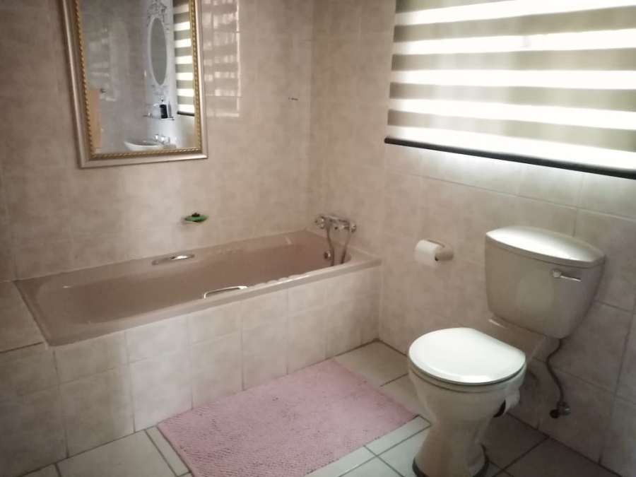 3 Bedroom Property for Sale in Kagiso Gauteng