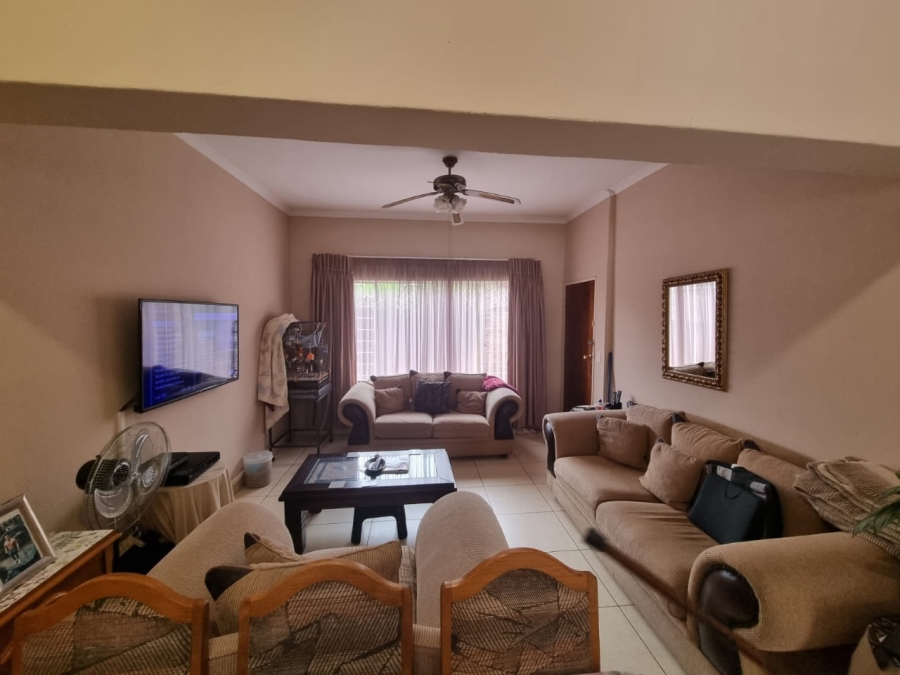 To Let 3 Bedroom Property for Rent in Mayfield Park Gauteng