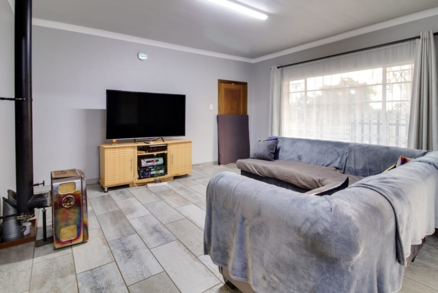 3 Bedroom Property for Sale in Duncanville Gauteng