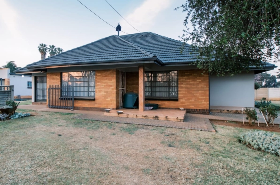 3 Bedroom Property for Sale in Duncanville Gauteng