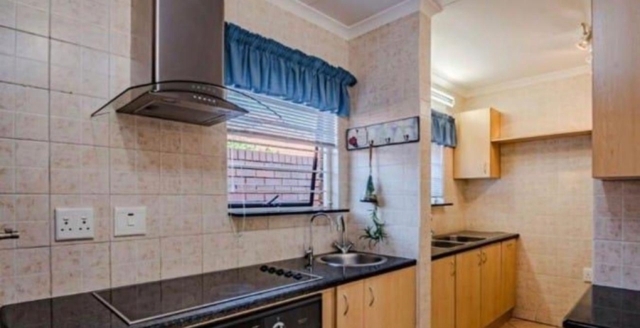  Bedroom Property for Sale in Menlyn Gauteng