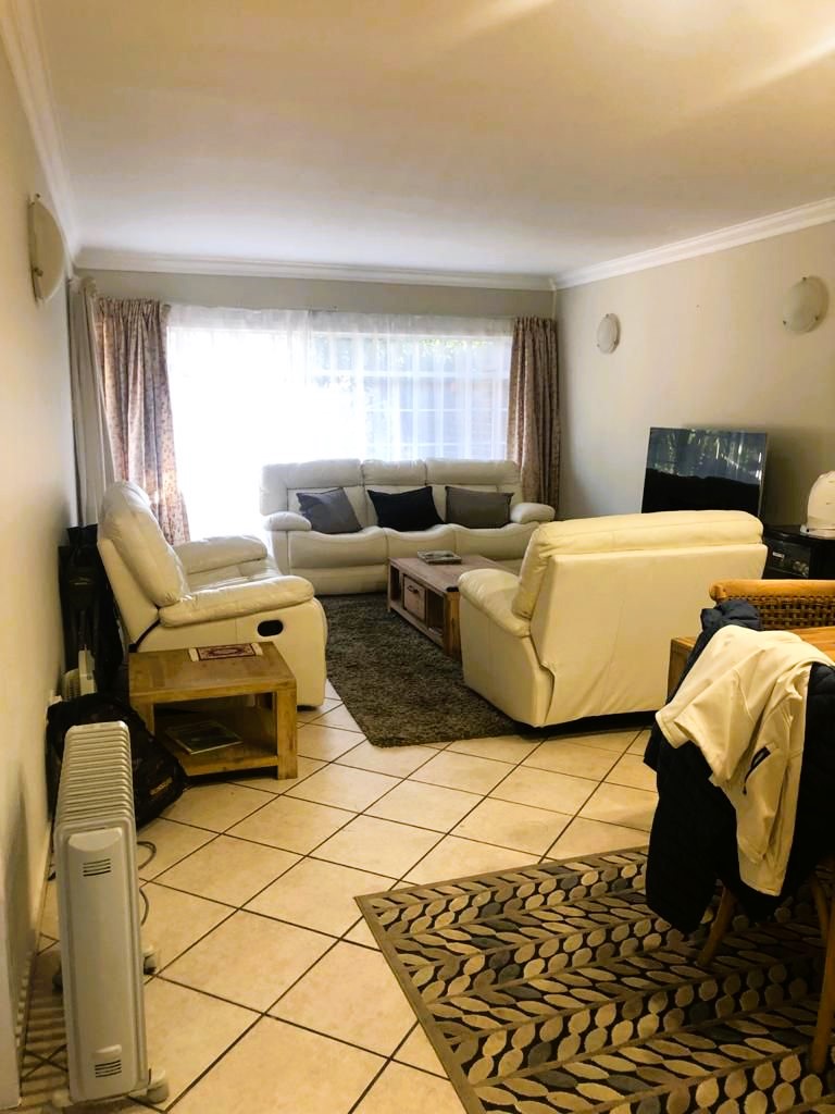 3 Bedroom Property for Sale in Three Rivers Gauteng