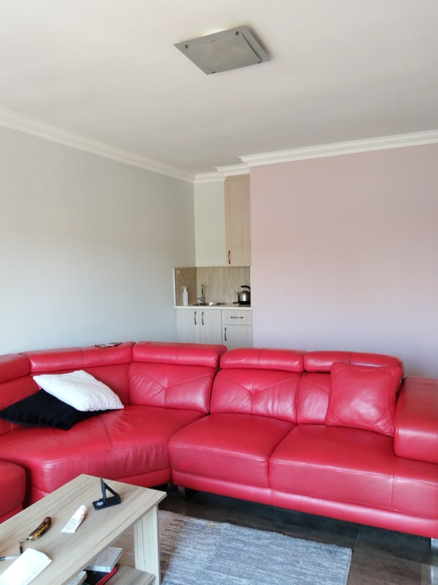 4 Bedroom Property for Sale in Faerie Glen Gauteng