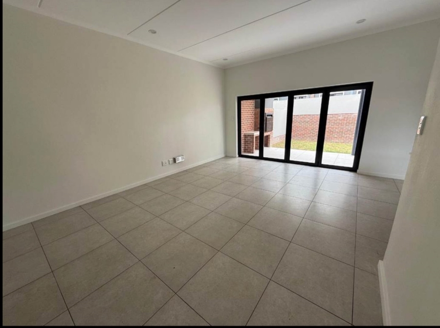To Let 3 Bedroom Property for Rent in Sunninghill Gauteng