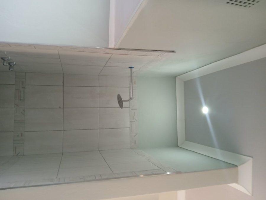  Bedroom Property for Sale in Gezina Gauteng