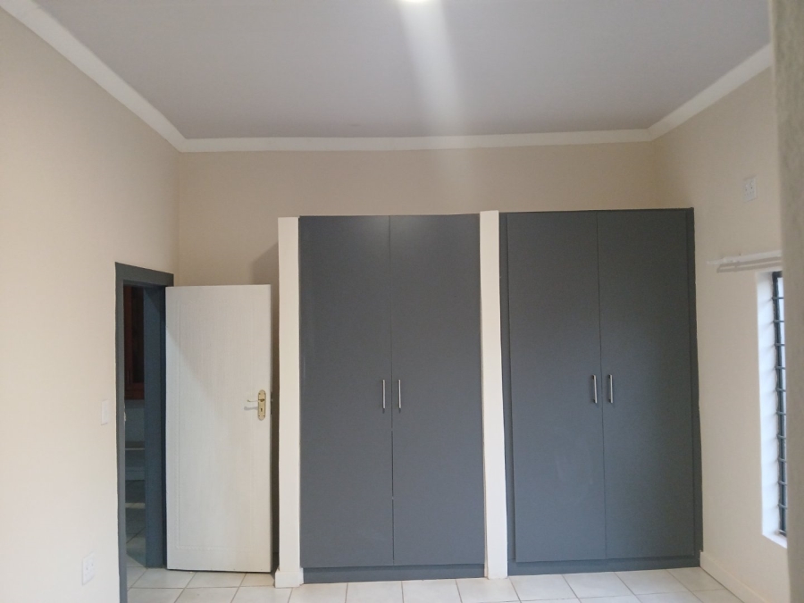  Bedroom Property for Sale in Gezina Gauteng